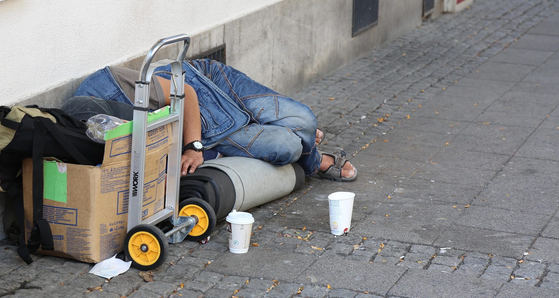 Wieke de Wolff vertelt over haar werk als straatpastor #zomerprogramma Wieke de Wolff vertelt over haar werk als straatpastor #zomerprogramma
